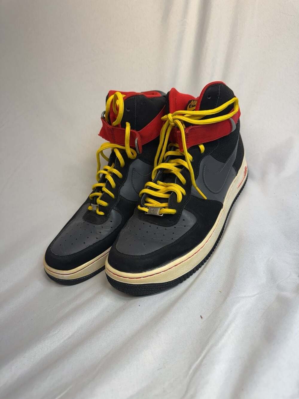 Nike Air Force 1 High Size 11 Black Red Yellow Sneakers